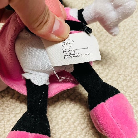 Minnie Mouse Pink Dress Plushie - Picture 3 of 3